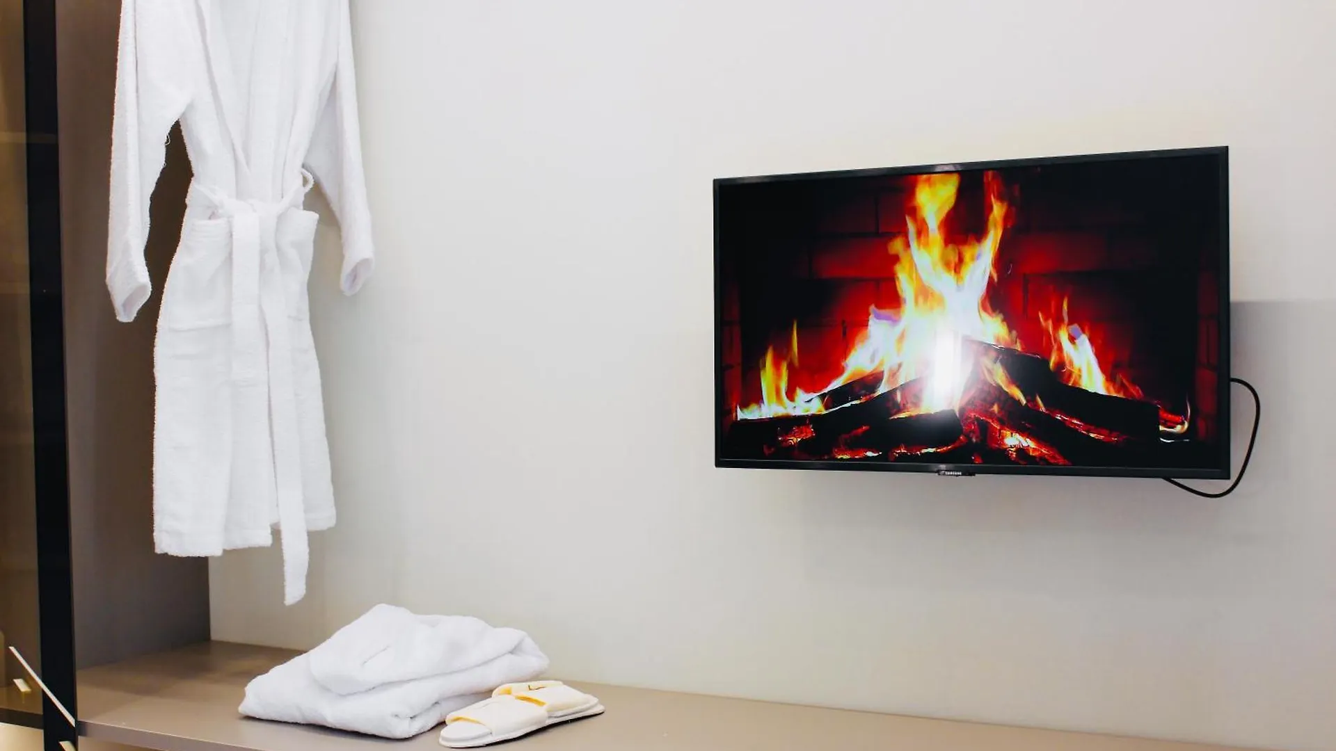Easylife - Luxury Design Apartment With Jacuzzi ミラノ