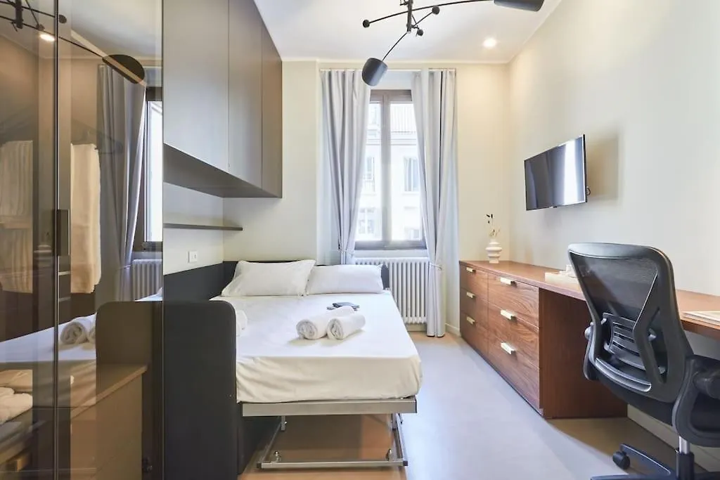 Easylife - Luxury Design Apartment With Jacuzzi ミラノ