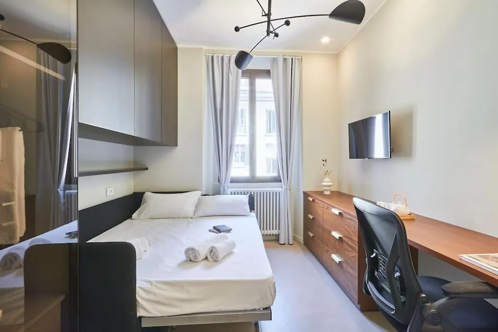 Easylife - Luxury Design Apartment With Jacuzzi ミラノ