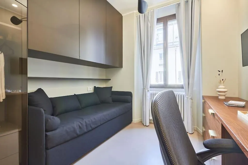 Easylife - Luxury Design Apartment With Jacuzzi ミラノ イタリア