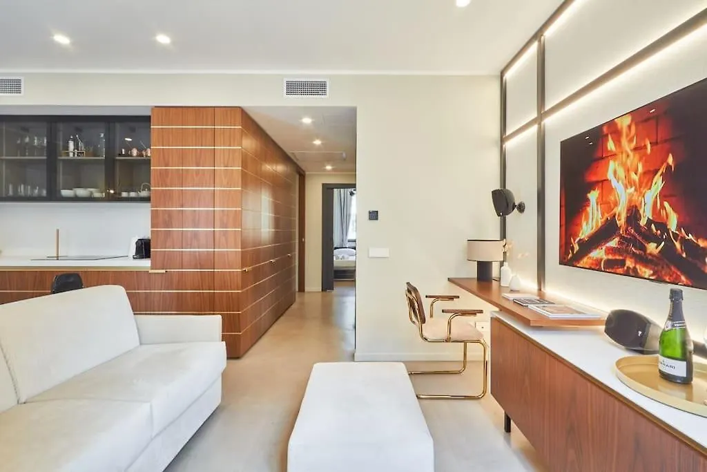 Easylife - Luxury Design Apartment With Jacuzzi ミラノ