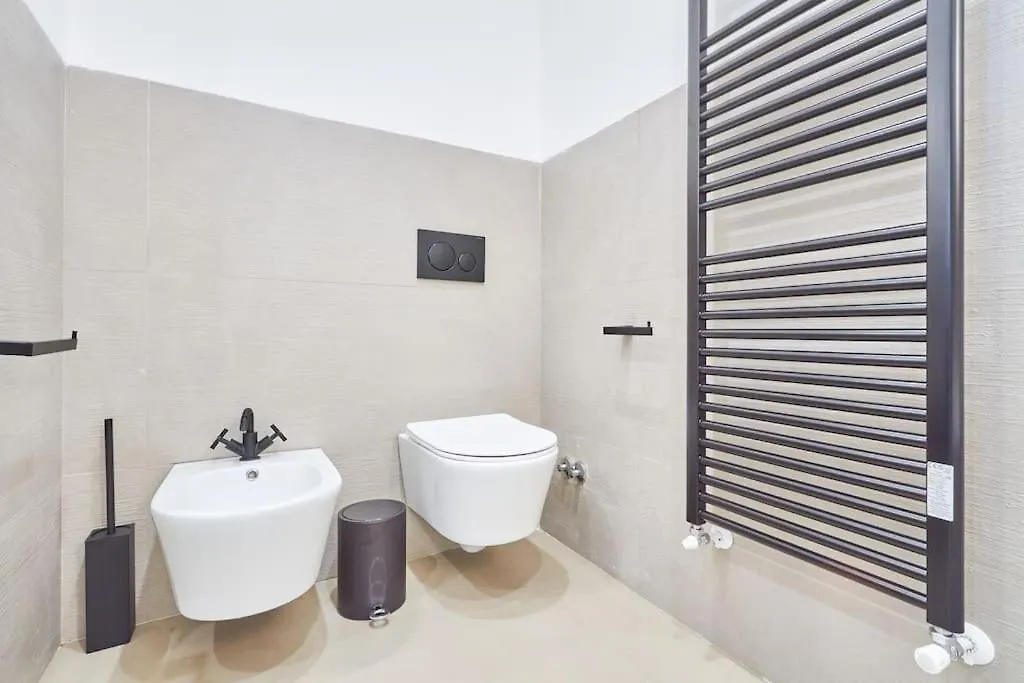 Easylife - Luxury Design Apartment With Jacuzzi ミラノ イタリア