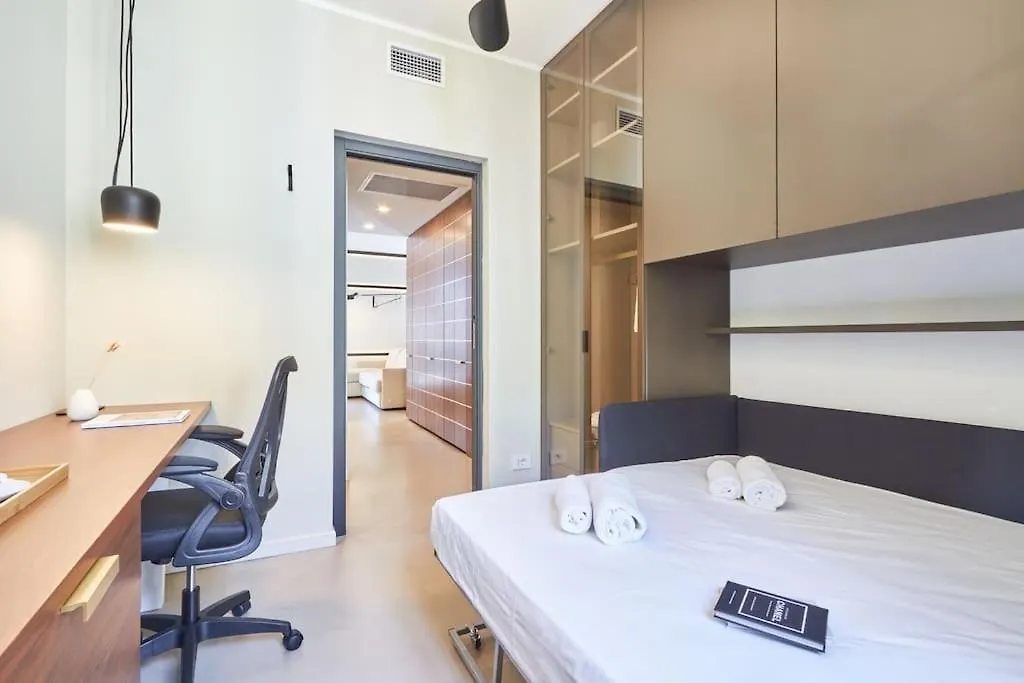Easylife - Luxury Design Apartment With Jacuzzi ミラノ